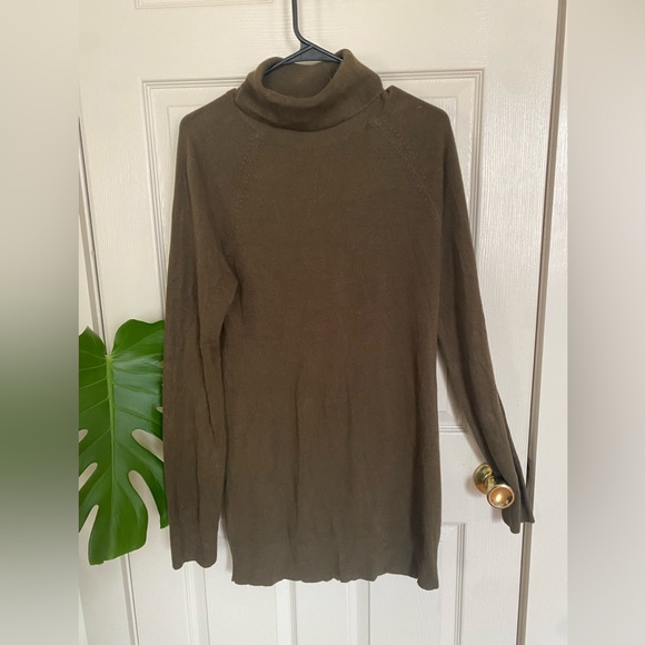 Max Azria Tunic Sweater/Sweater dress - Picture 1 of 6